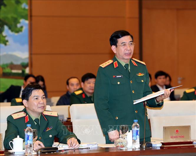 Xây dựng lực lượng dân quân tự vệ vững mạnh và rộng khắp